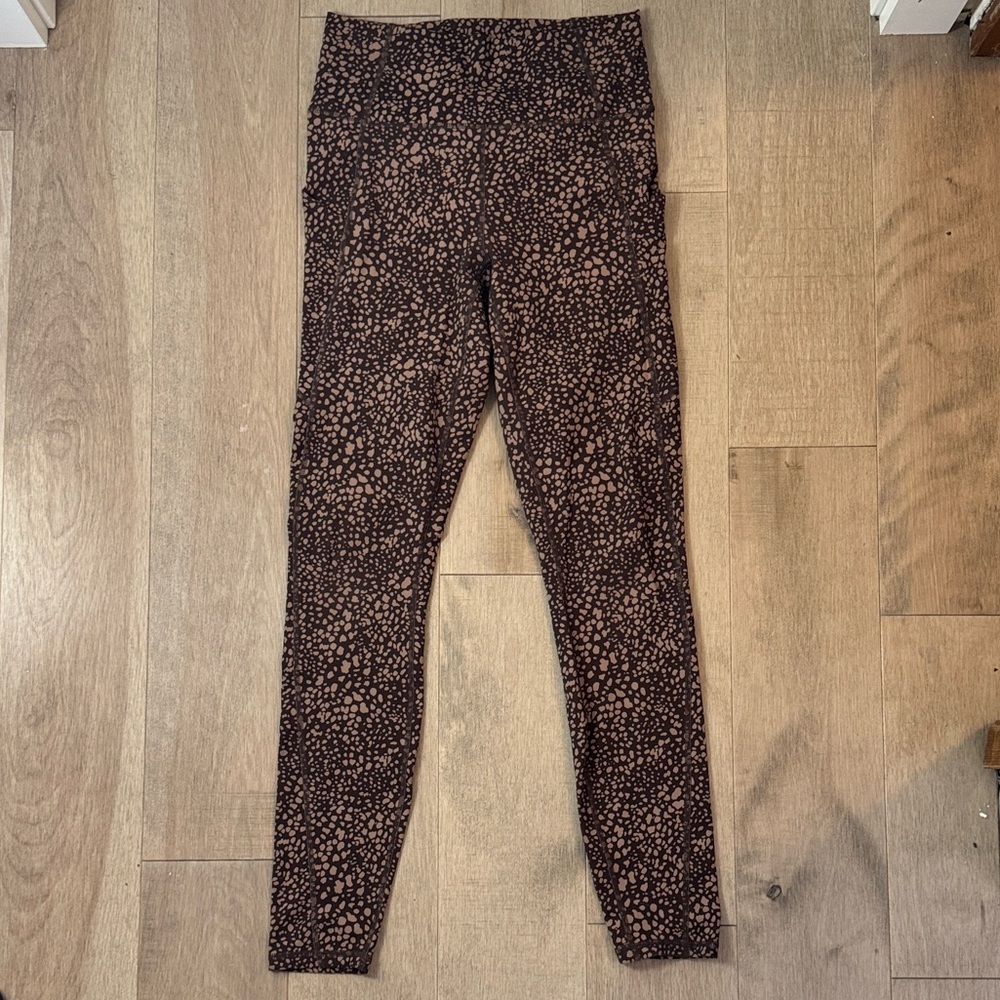 Fabletics Pure Luxe Dark and Light Brown Spotted Print Leggings - Picture 4 of 12
